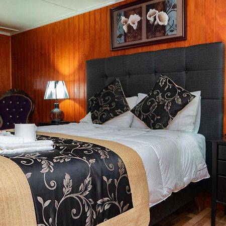 Hotel Forjadores Del Cabo De Hornos Puerto Williams Exteriér fotografie