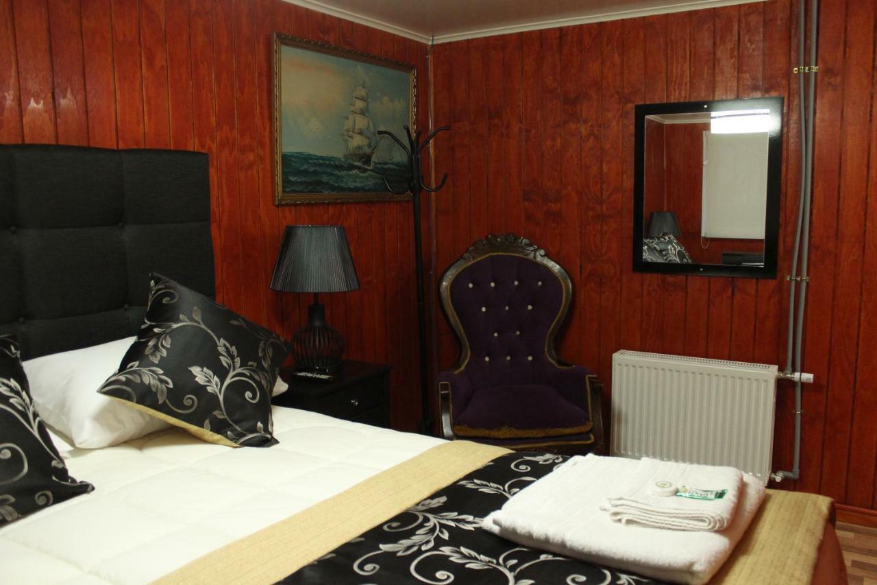 Hotel Forjadores Del Cabo De Hornos Puerto Williams Exteriér fotografie